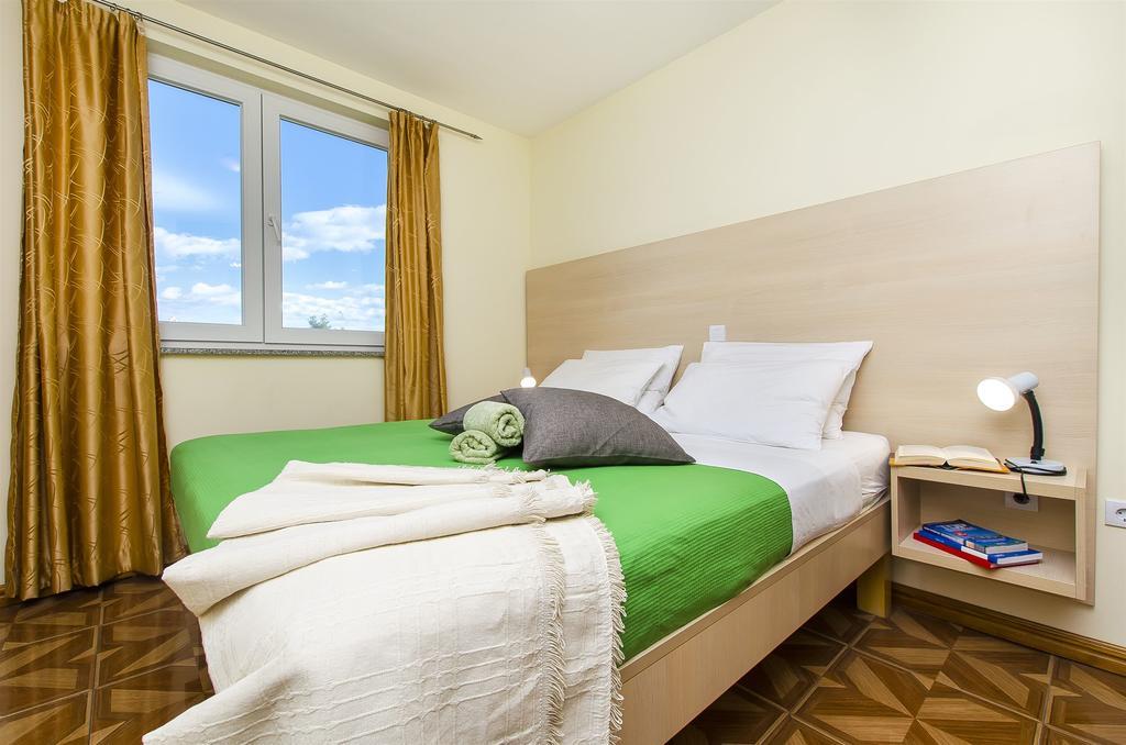 Apartments Glavan Privlaka  Room photo